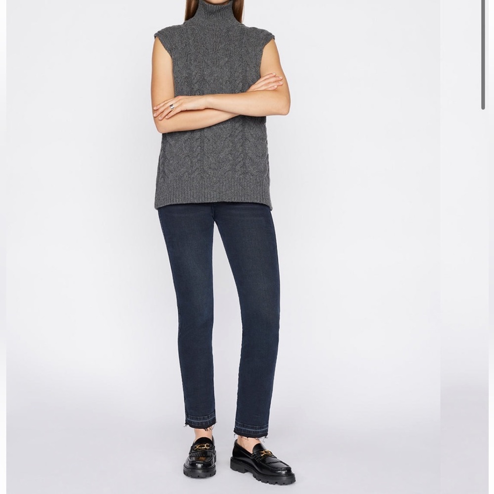 Frame Le Sylvie Slender Straight Jeans